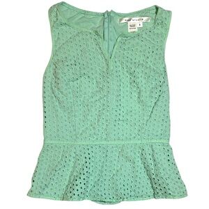 EUC women’s Max Studio mint Green Eyelet Peplum Top size small